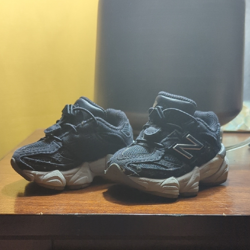 New Balance Kids' Navy Sneakers